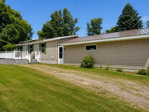 1862 Clearwater Forest Dr #54, South Haven, MN 55382