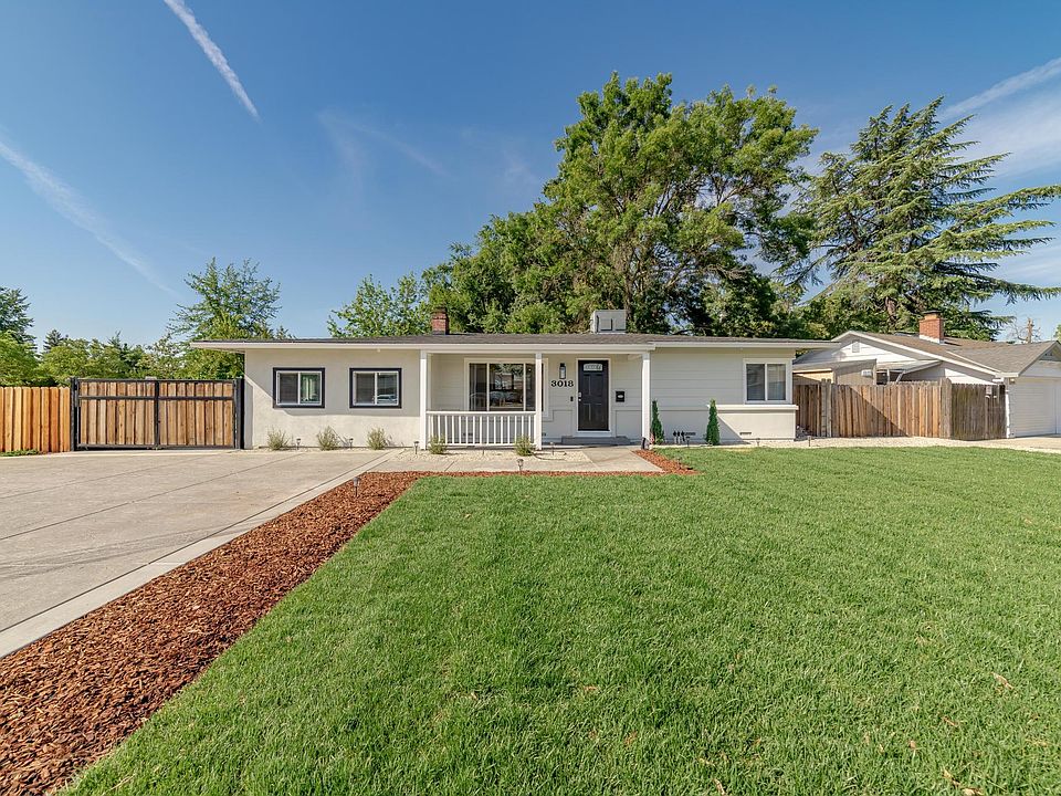 1st image of 3018 El Camino Ave