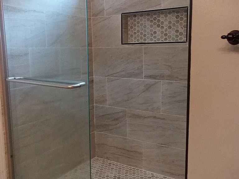 403 Saint Dunstans Ct — Photo 35