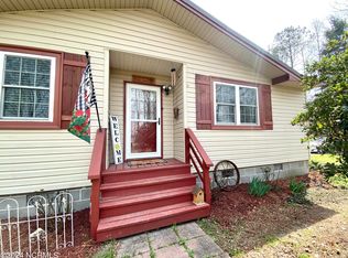 110 Timber Dr, Moyock, NC 27958