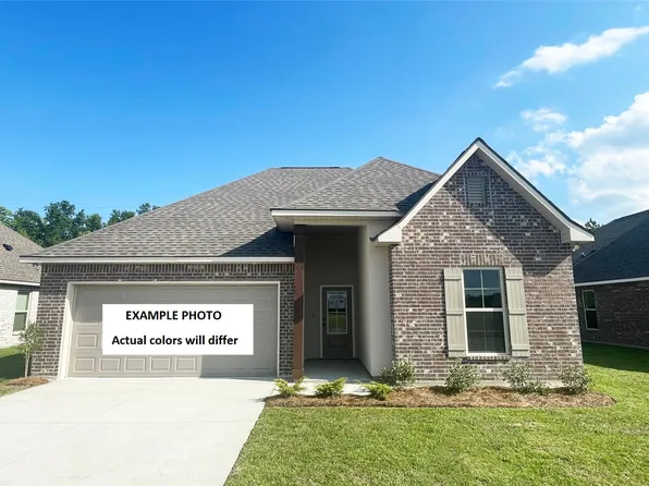 608 Chablis Ln, Haughton, LA 71037