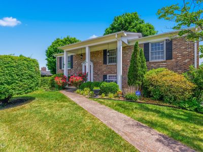 211 Independence Dr, Bristol, VA, 24201