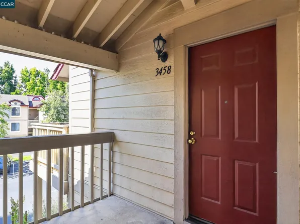 3458 Smoketree Commons Dr, Pleasanton, CA 94566