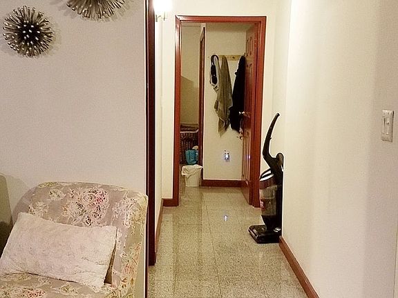 5th image of 2735 21st St APT 3A