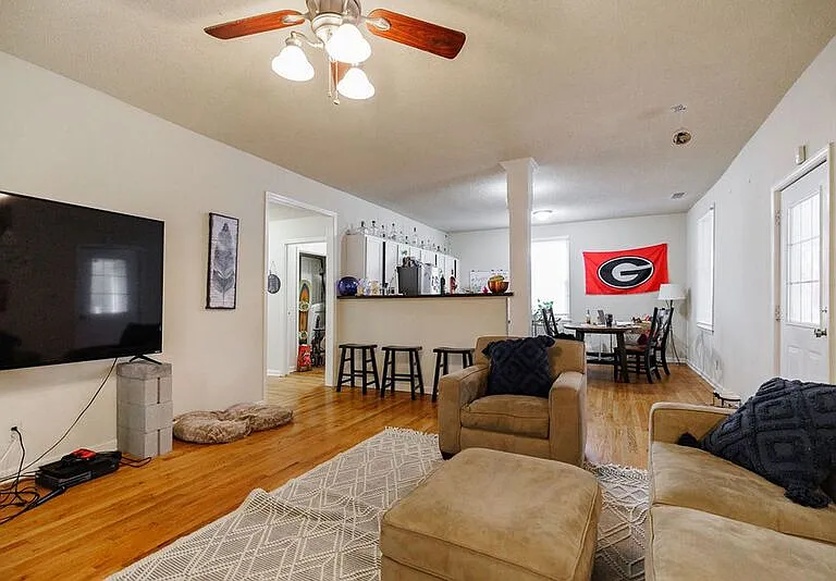 430 Cleveland Ave — Photo 5