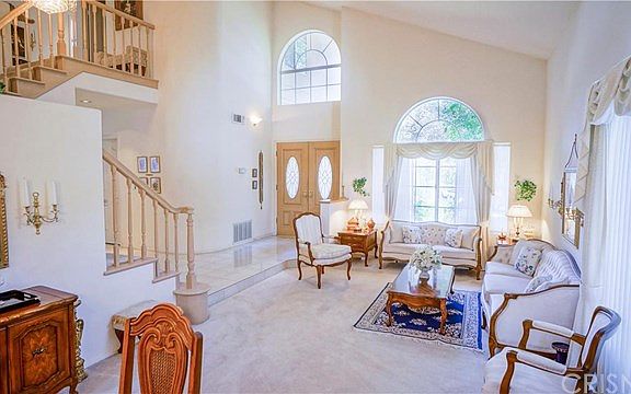 3rd image of 29338 Hidden Oak Pl