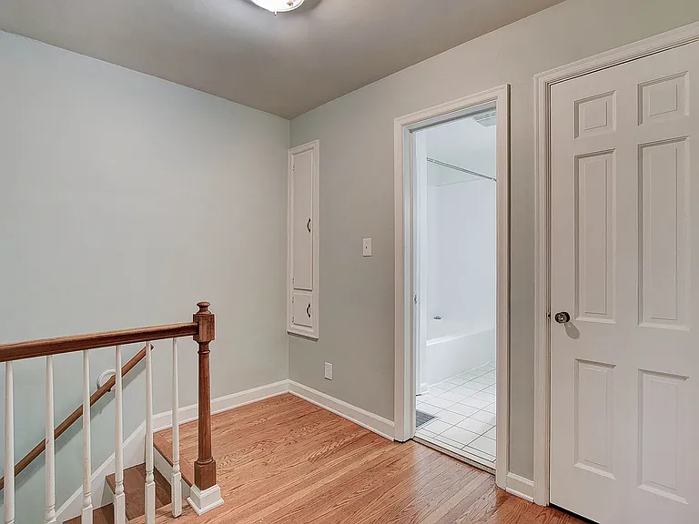 5043 Boulevard Pl — Photo 20