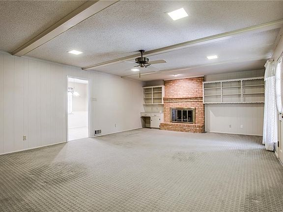 5th image of 2406 Sylvan Dr