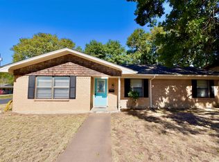 2410 W 5th Ave, Corsicana, TX 75110
