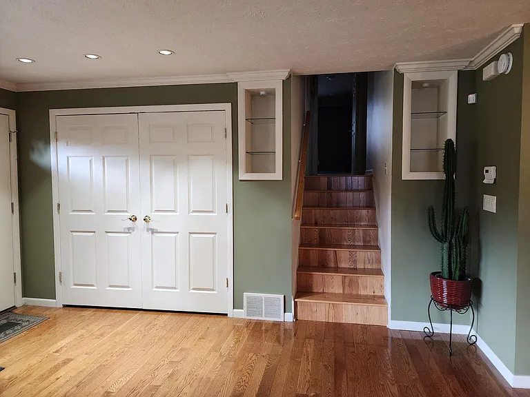 Village Green Dr — Photo 10