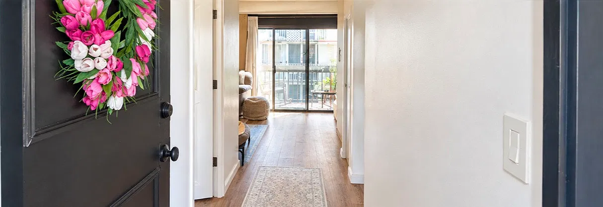 2 bed, 683 sqft, $3,000 — Photo 1
