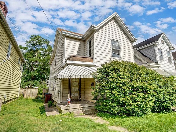 2nd image of 2432 Benninghofen Ave