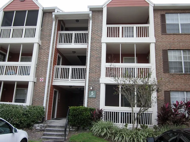 10200 Gandy Blvd N #514 — Photo 1