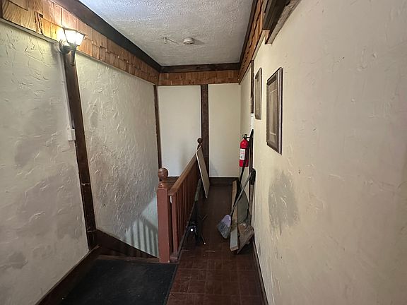 5th image of 64-66 Fulton St #5