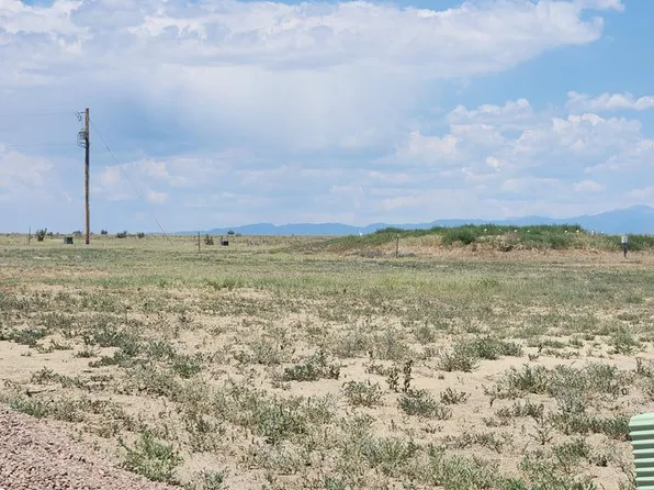 1285 N Sandstone Ln, Pueblo West, CO 81007