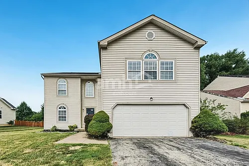 340 Evergreen Cir Photo 1