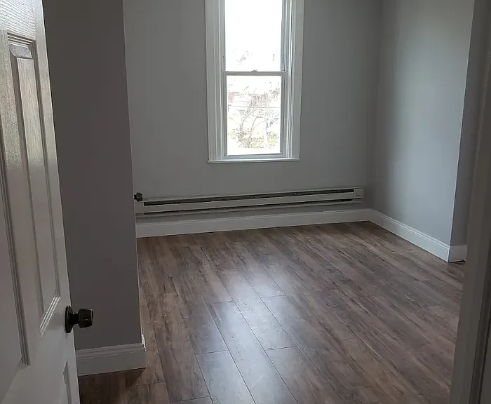 4936 N 17th St #1 — Photo 3