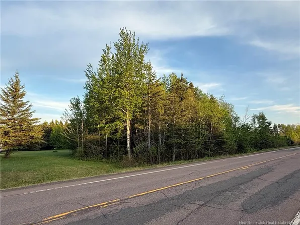 LOT Route 115, Moncton, NB E4V 2C2