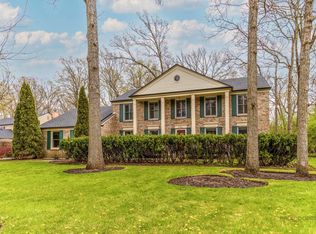 43 Kings Cross Dr, Lincolnshire, IL