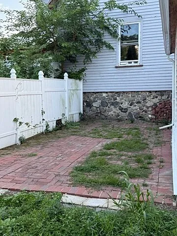 7 Spruce St #7 — Photo 11