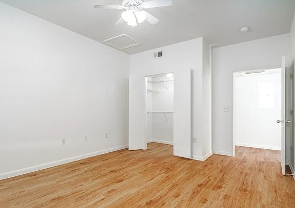 4th image of 518 Fabra St #1034