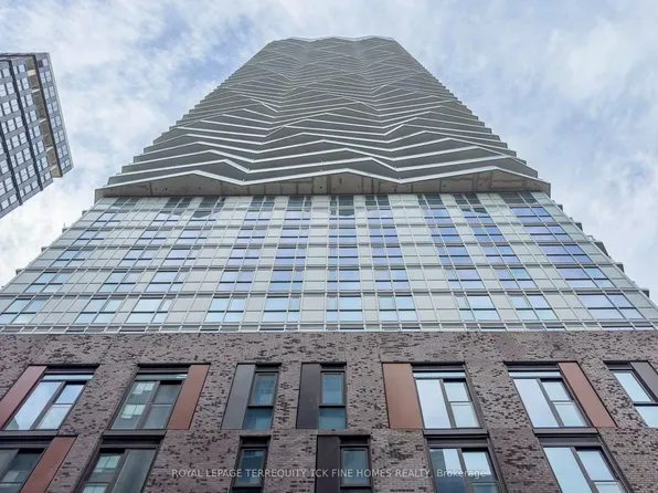 100 Dalhousie St, Toronto, ON