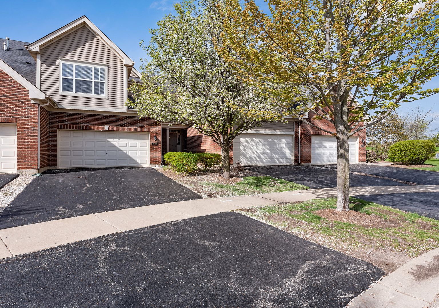 2860 Church Rd, Aurora, IL 60502 Zillow