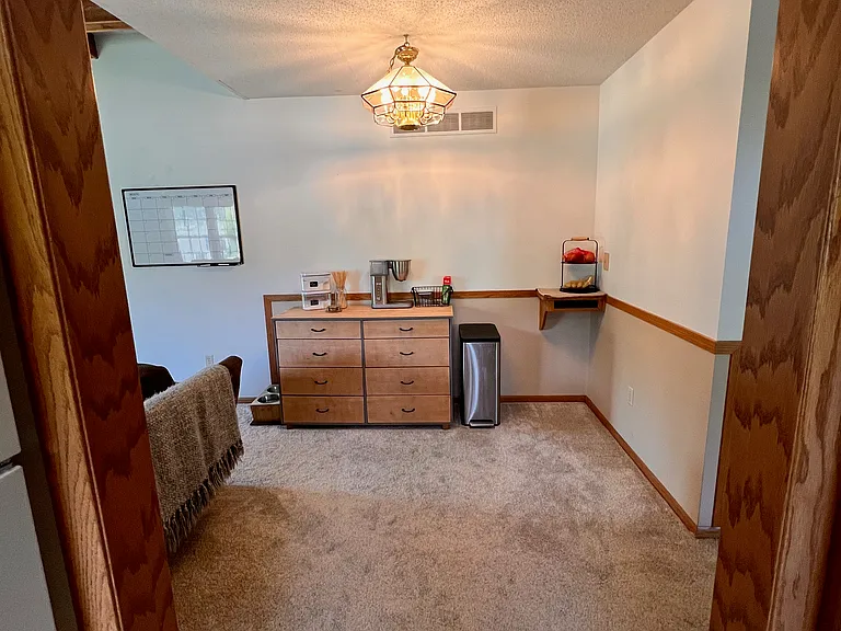 4045 Alberta Dr NE #1 — Photo 6
