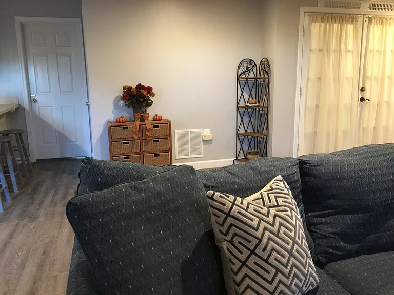 926 Armistead St — Photo 10