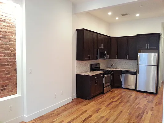 Rented by Prime Homes Management | media 18