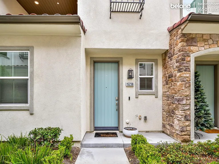 1523 Saint Simon Cir #B — Photo 2