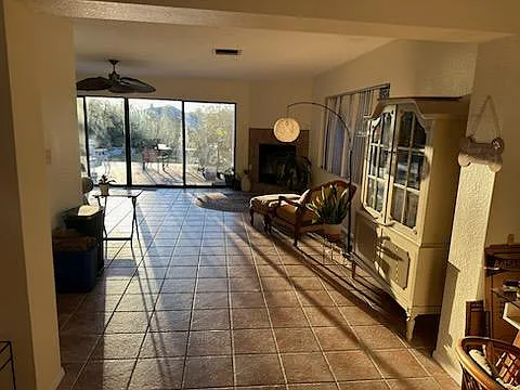 3138 Bluff Blvd — Photo 11