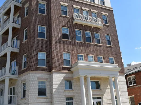 6803 Cameron, Washington, DC