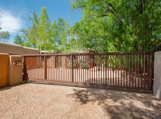1147 E Alameda St, Santa Fe, NM 87501