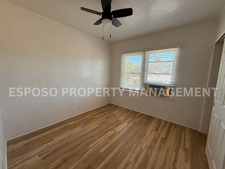 1721 N Van Ness Ave #202 — Photo 15