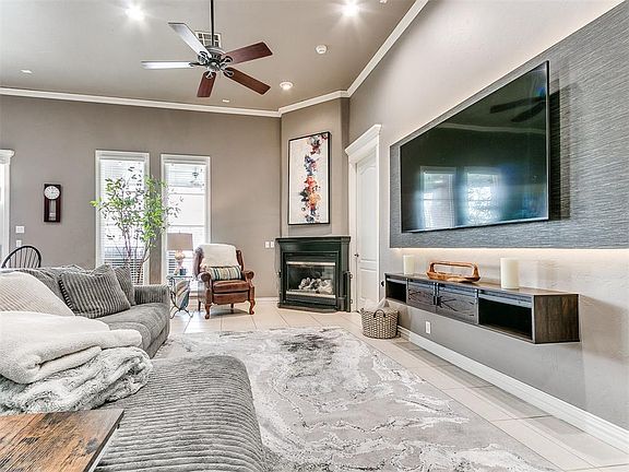 5th image of 13209 Dawson Cir