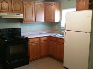 210 E Center St APT 2, Dunkirk, IN 47336