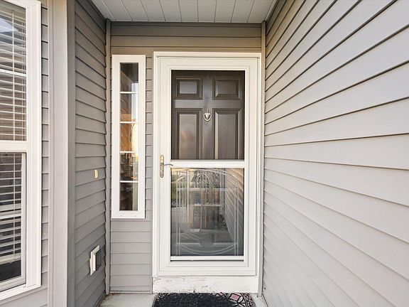 2nd image of 54808 Cheyenne Meadows Dr