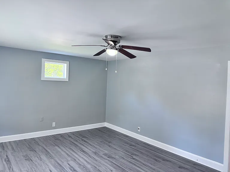 607 Martha Pl — Photo 1