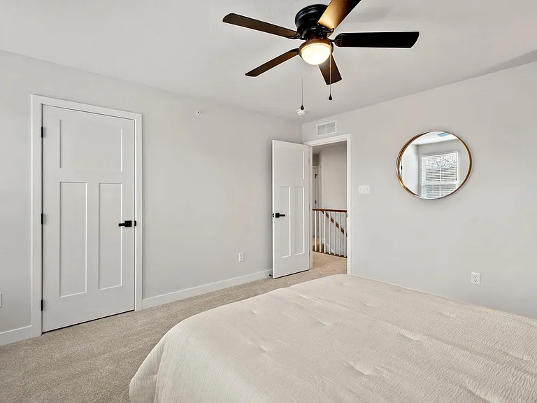 Second bedroom
