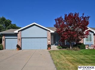 1804 N 155th Ave, Omaha, NE 68154