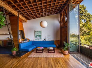 8661 Nash Dr, Los Angeles, CA 90046