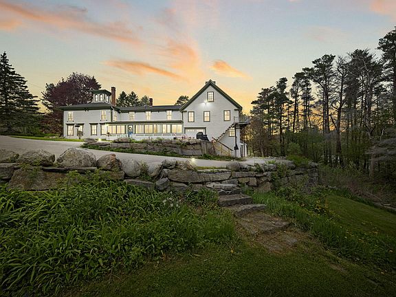 2nd image of 45 Sandy Point Road