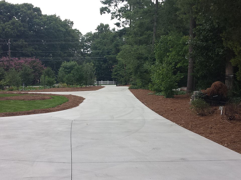 Driveway to High Point Road