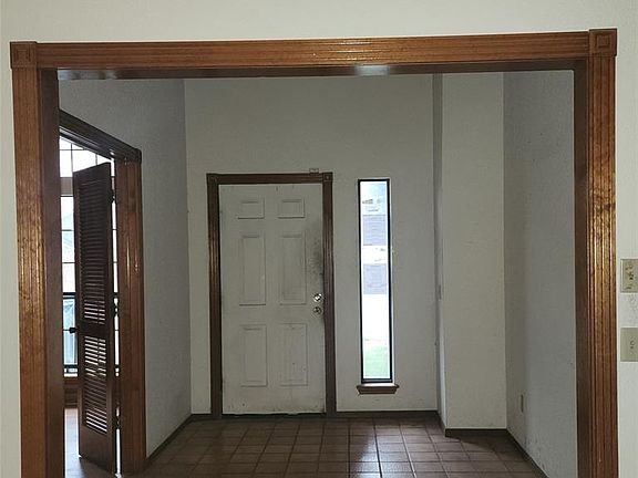 5th image of 11408 Windmill Rd
