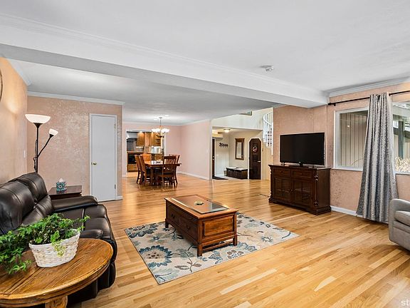 4th image of 1220 Tata Ln