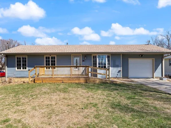 203 Western Ave, Shelby, IA 51570