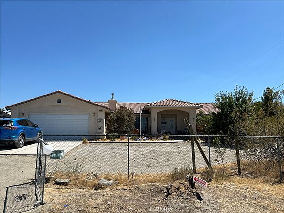 5th image of 2825 Del Rosa Rd