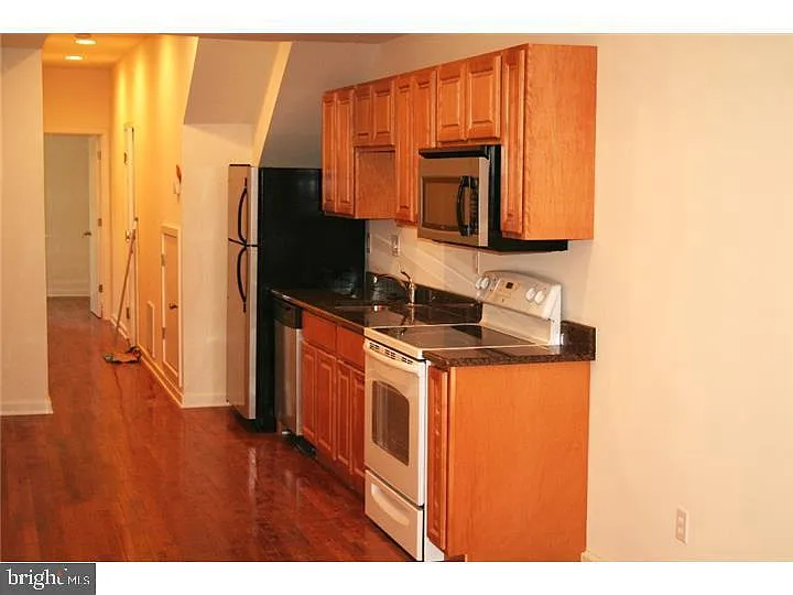 Building Photo - 1817 N 17th St #C1