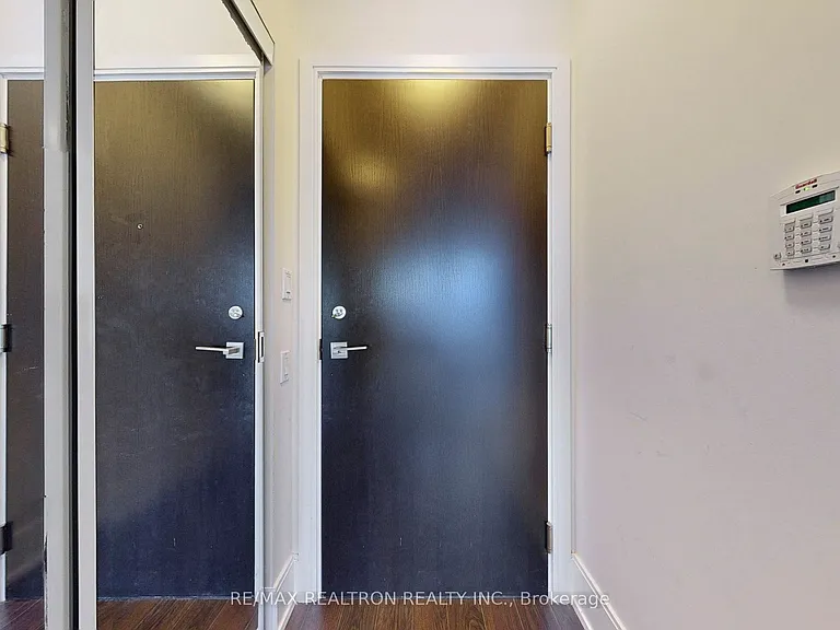 15 Viking Ln #708 — Photo 29